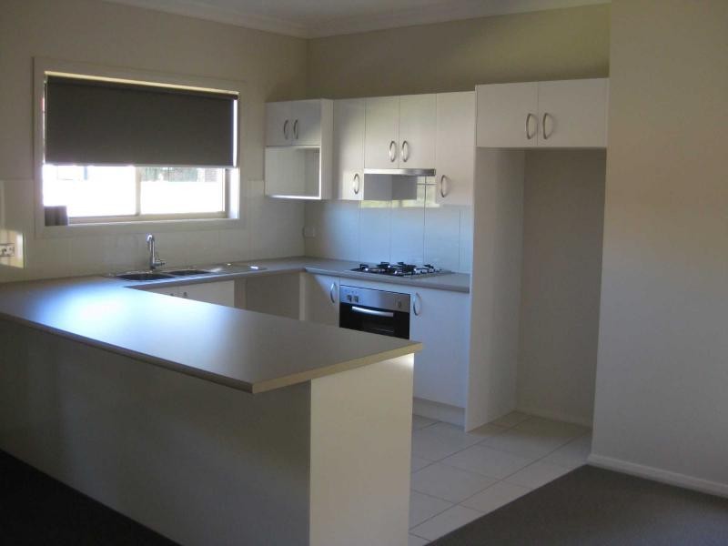 Unit 1, 2 Convent Close, Cessnock NSW 2325