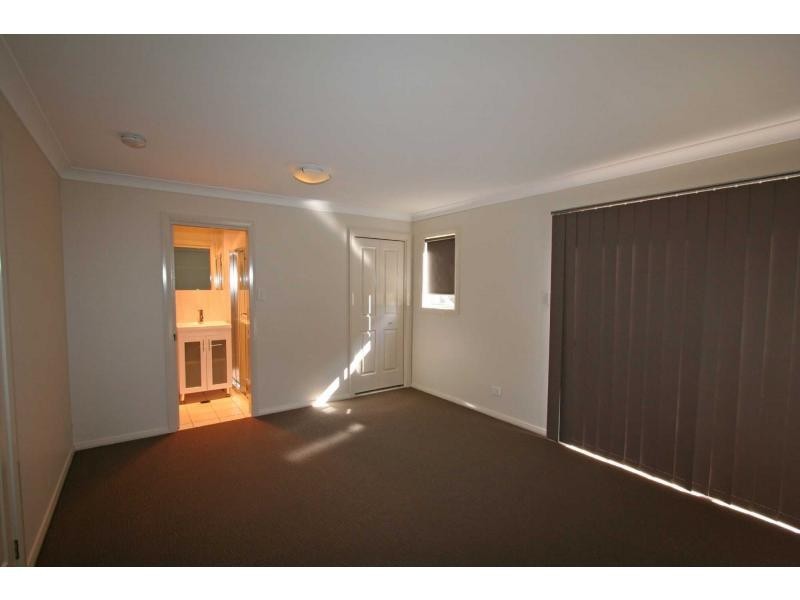 Unit 1, 2 Convent Close, Cessnock NSW 2325