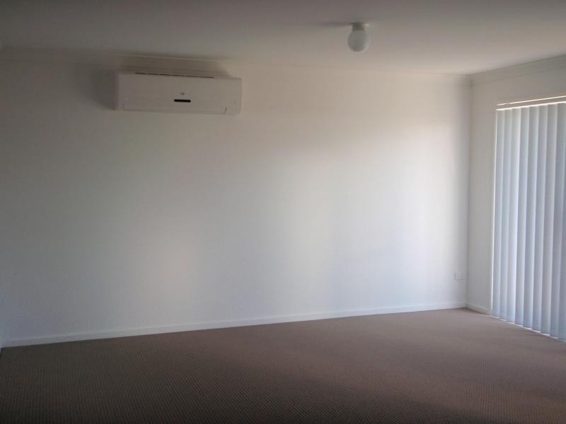 Unit 4/1-3 Desmond Street, Cessnock NSW 2325