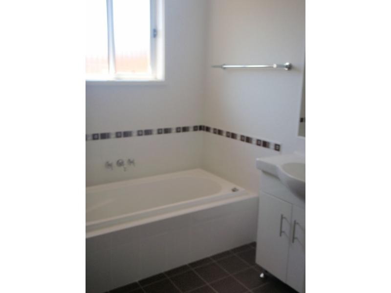 Unit 4/1-3 Desmond Street, Cessnock NSW 2325