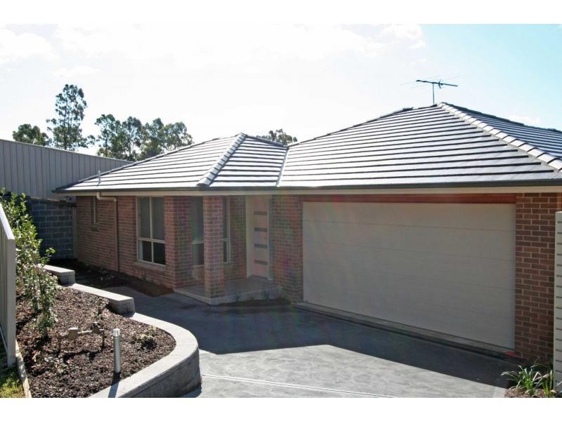 2/2 Convent Close, Cessnock NSW 2325