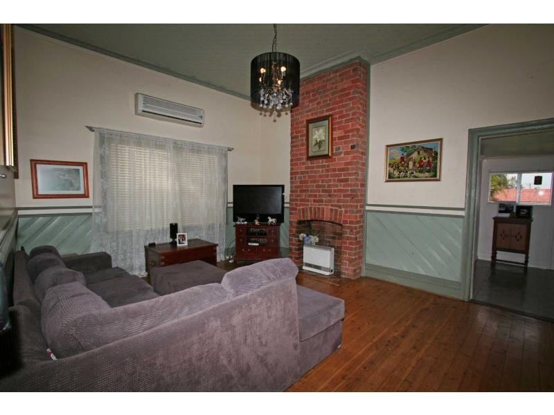 12 Ann Street, Cessnock NSW 2325