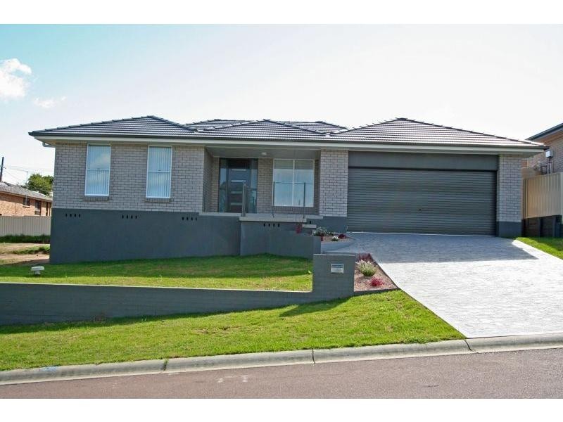 15 Fairview Place, Cessnock NSW 2325
