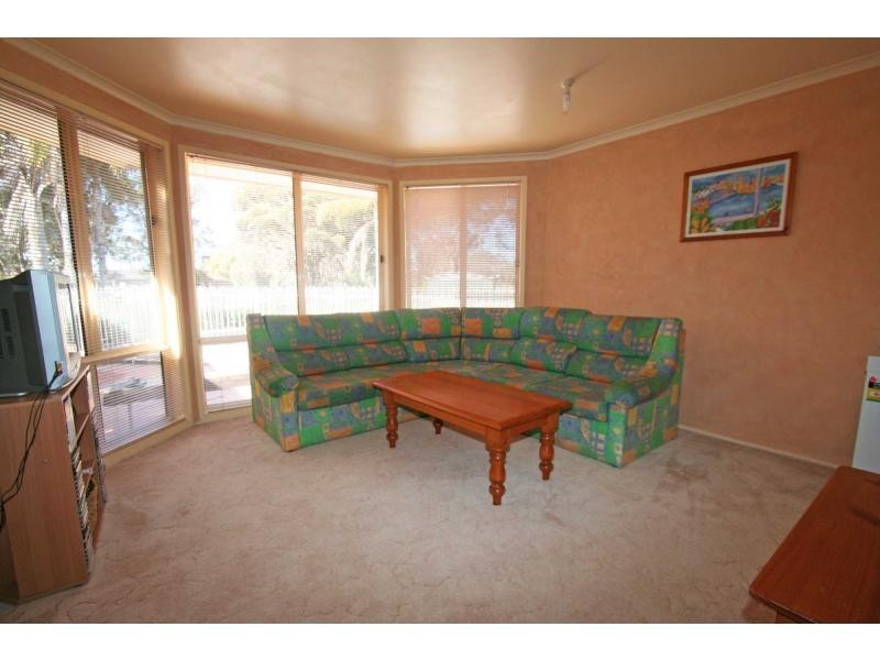 11 Boreas Street, Nulkaba NSW 2325