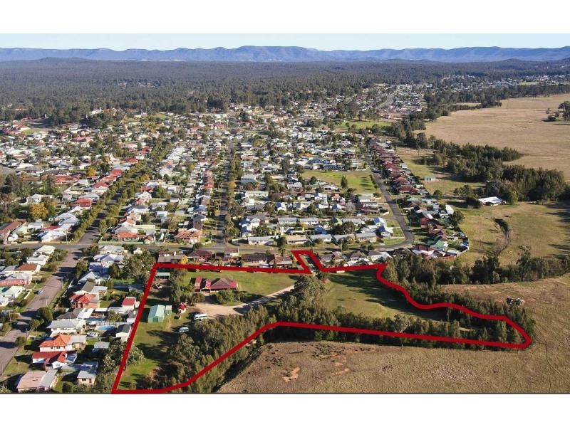 119 Macquarie Avenue, Cessnock NSW 2325
