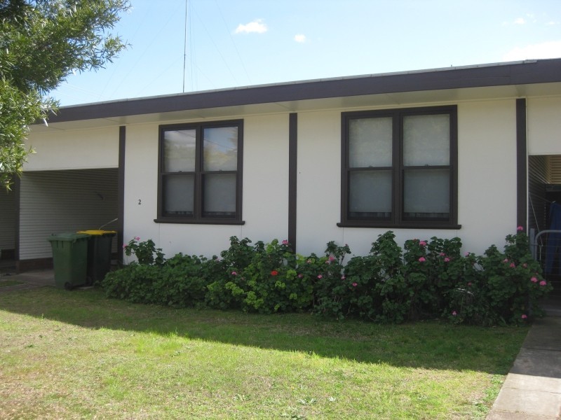 2/22 Church Street, Cessnock NSW 2325