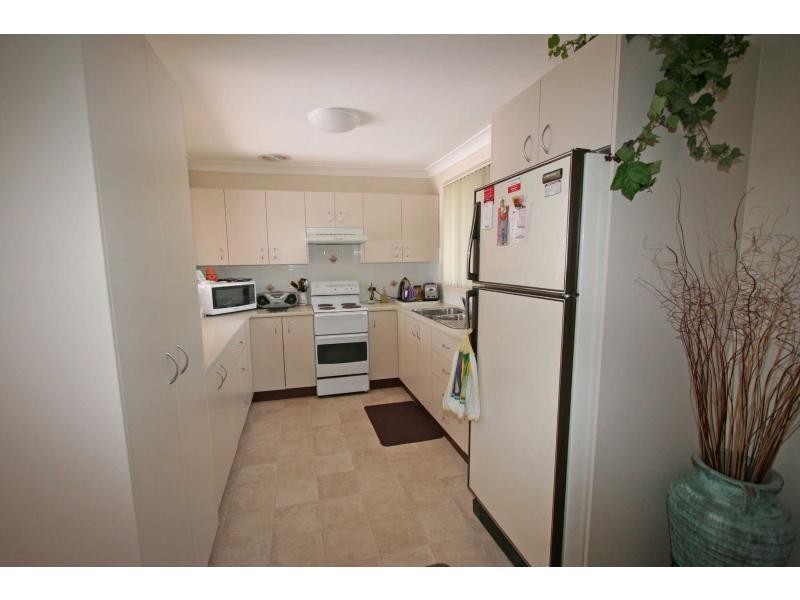 37 Mavis Street, Cessnock NSW 2325