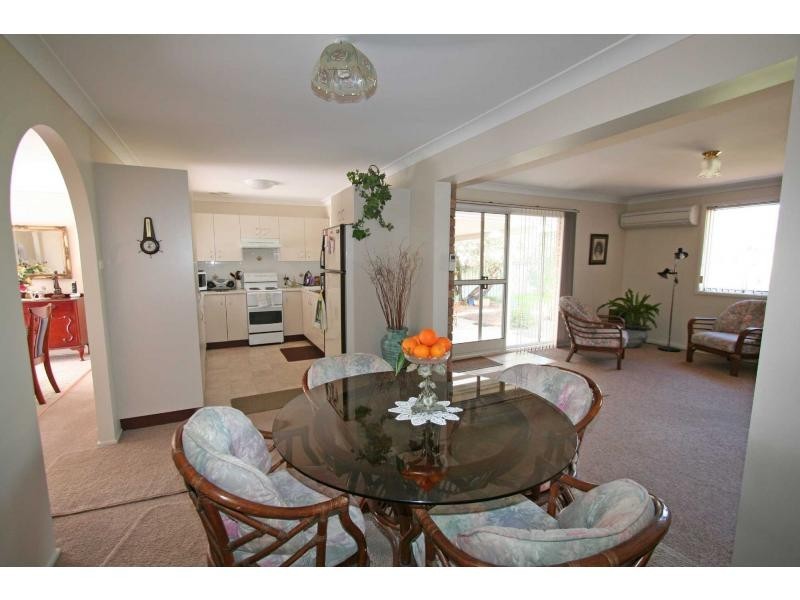 37 Mavis Street, Cessnock NSW 2325