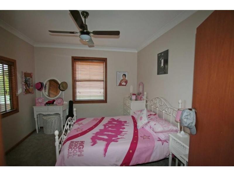 25 Church Street, Cessnock NSW 2325