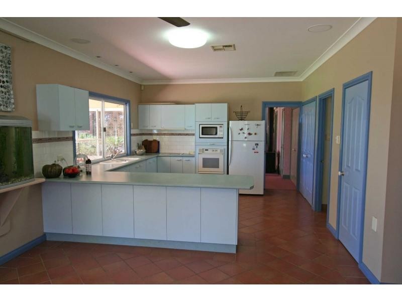 325 Whitings Lane, Quorrobolong NSW 2325