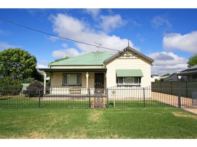 15 Doyle Street, Cessnock NSW 2325
