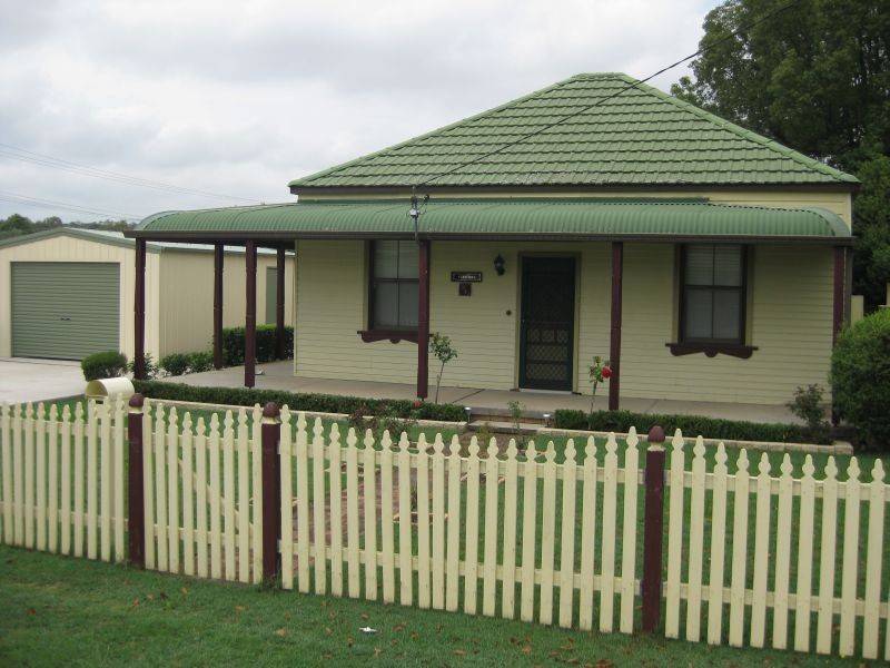 34 Comfort Avenue, Cessnock NSW 2325