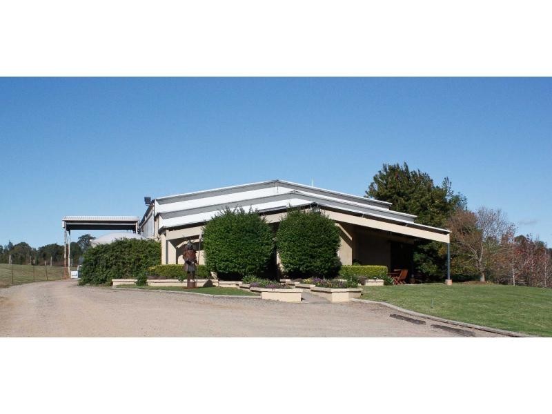 4 Londons Road, Lovedale NSW 2325