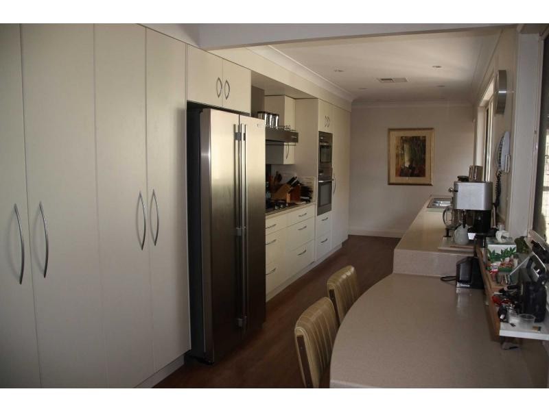 4 Londons Road, Pokolbin NSW 2320