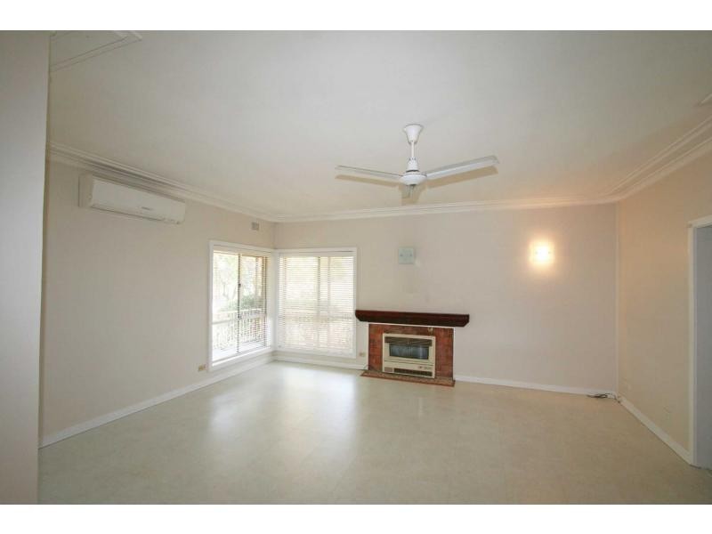 86 Mount View Road, Cessnock NSW 2325