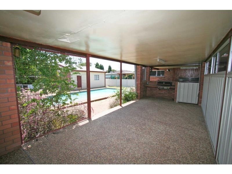 86 Mount View Road, Cessnock NSW 2325