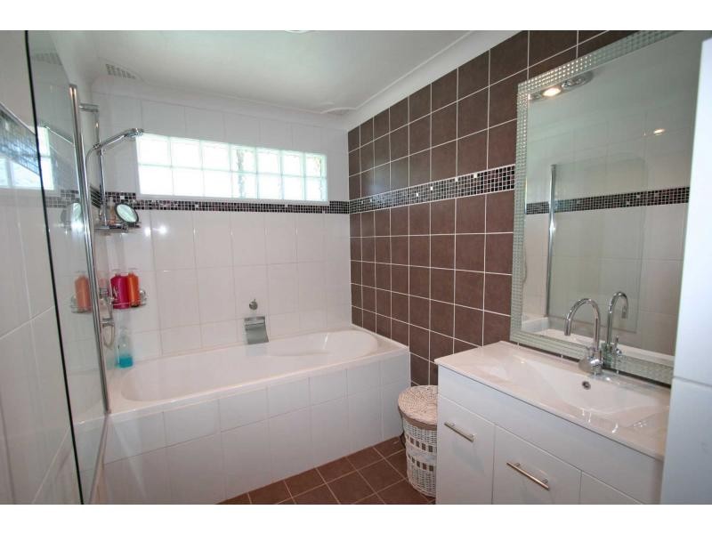10 Alexander Street, Cessnock NSW 2325