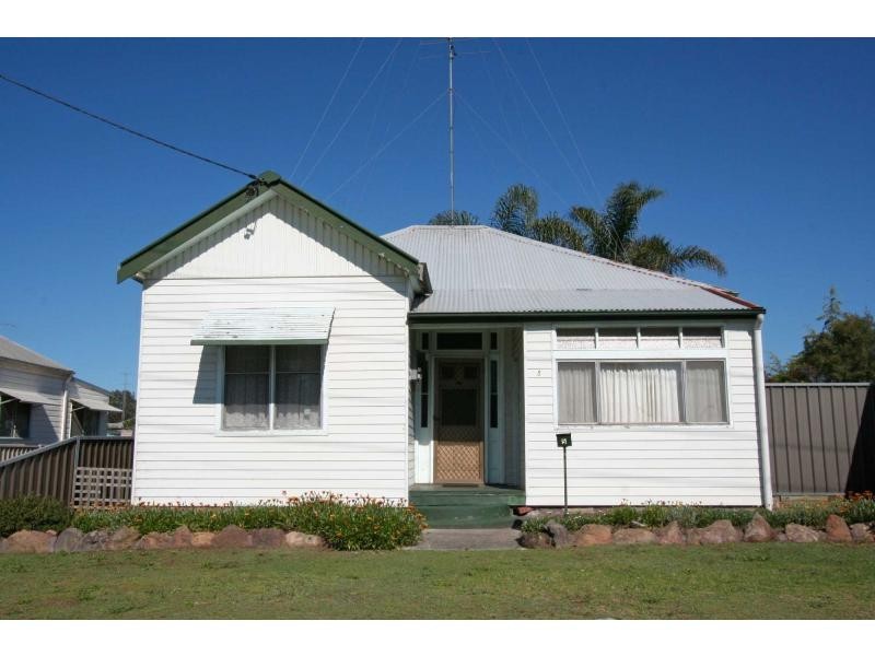 5 Oliver Street, Cessnock NSW 2325