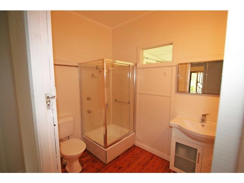 25 Wollombi Road, Cessnock NSW 2325