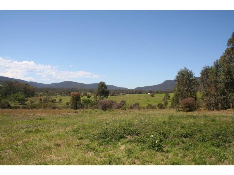 84 Sandy Creek Road, Mount Vincent NSW 2323