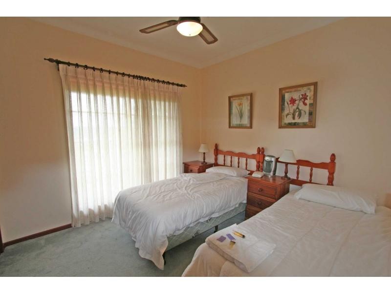 16 Valley View Place, Nulkaba NSW 2325