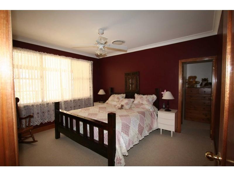 6 Kerlew Street, Nulkaba NSW 2325