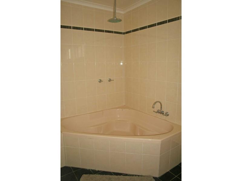 2 Rathmines Avenue, Cessnock NSW 2325