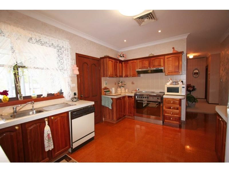 86 Helena Street, Ellalong NSW 2325