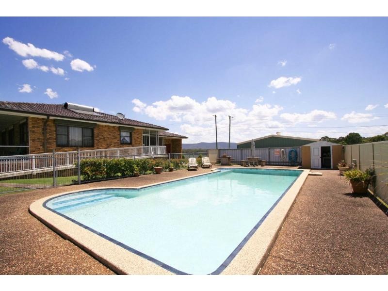 86 Helena Street, Ellalong NSW 2325