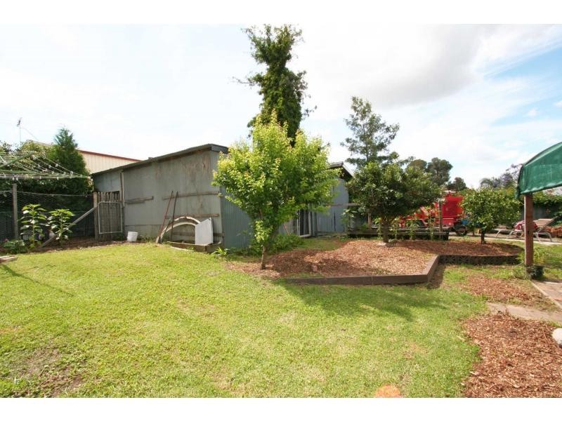 17 Hickey Street, Cessnock NSW 2325