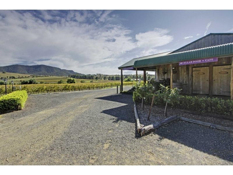 16 Pokolbin Mountain Road, Pokolbin NSW 2320