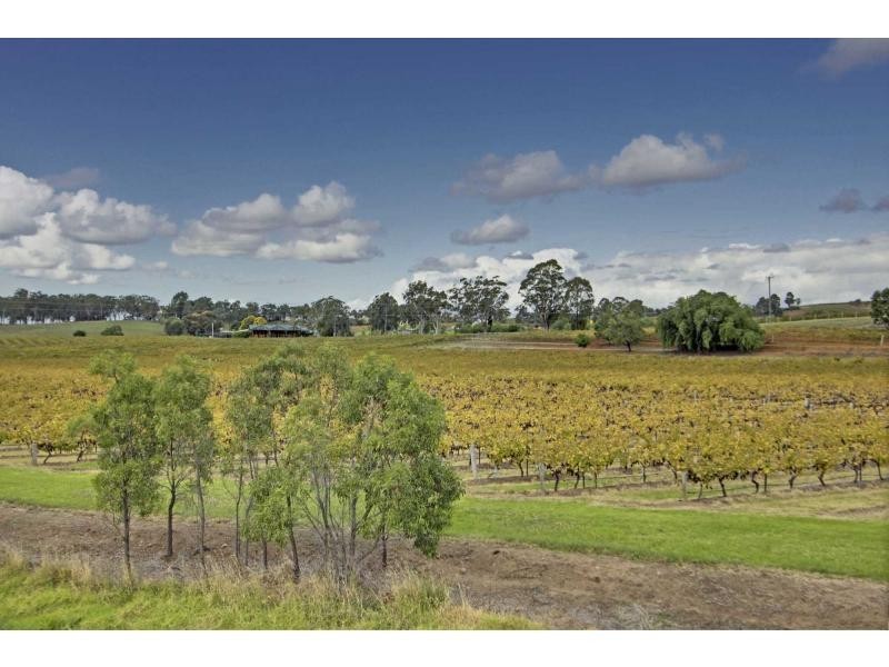 16 Pokolbin Mountain Road, Pokolbin NSW 2320