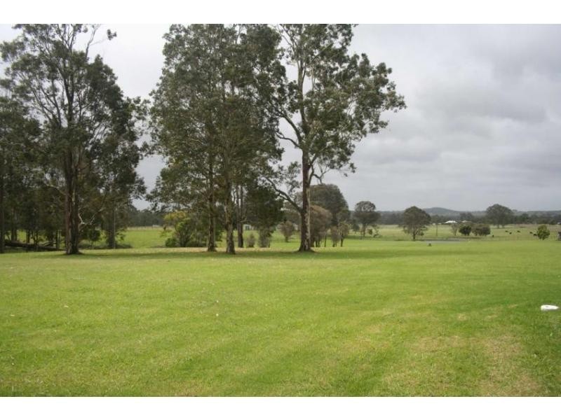 284 Heaton Road, Quorrobolong NSW 2325