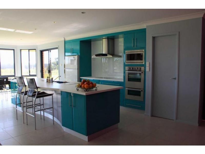284 Heaton Road, Quorrobolong NSW 2325