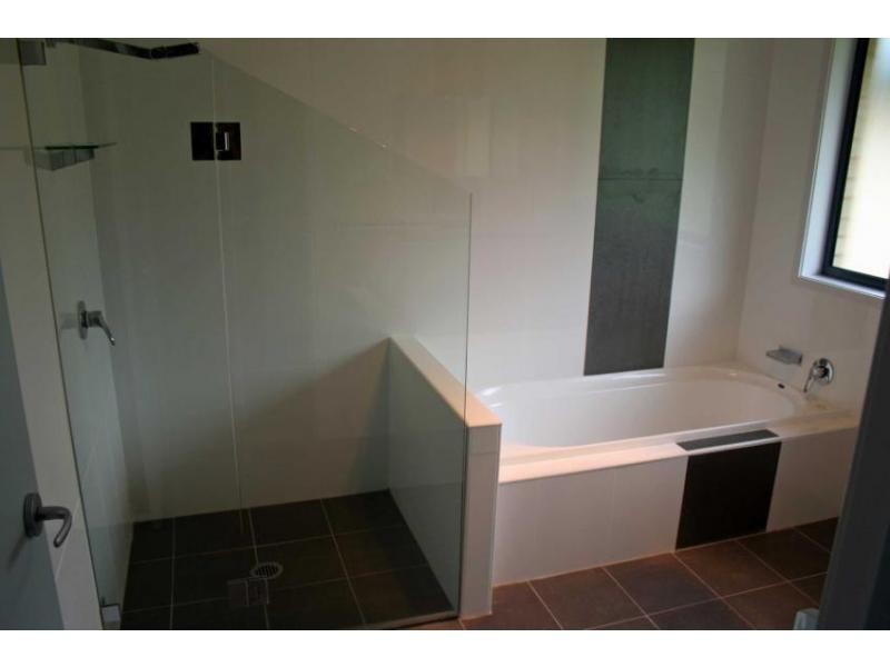 284 Heaton Road, Quorrobolong NSW 2325