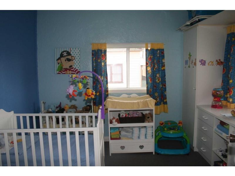 14 John Street, Abermain NSW 2326