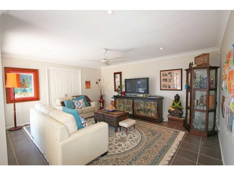 100 Hillview Road, Branxton NSW 2335