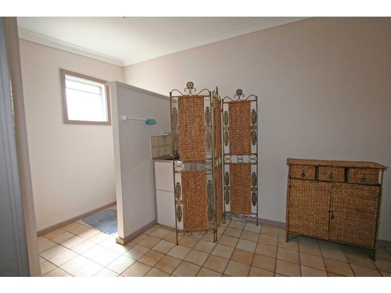 10 Bent Street, Cessnock NSW 2325