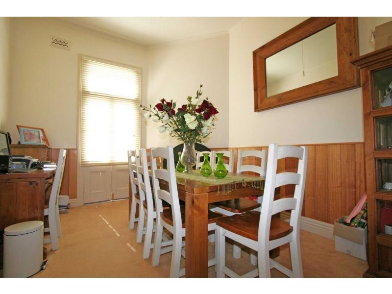 28 Hall Street, Cessnock NSW 2325