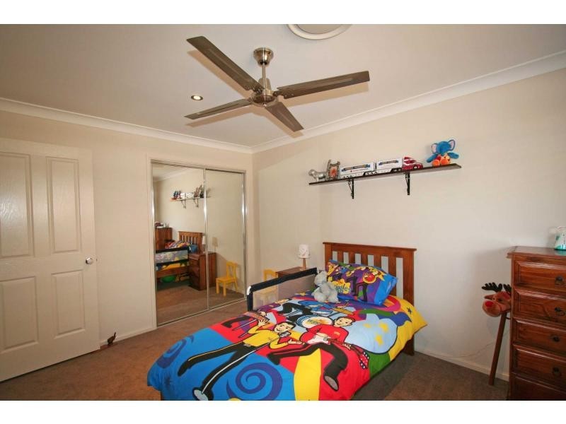 17 Main Road, Heddon Greta NSW 2321