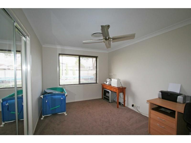 17 Main Road, Heddon Greta NSW 2321