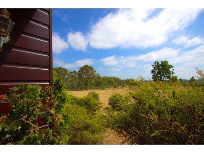 15 The Ballabourneen, Lovedale NSW 2325