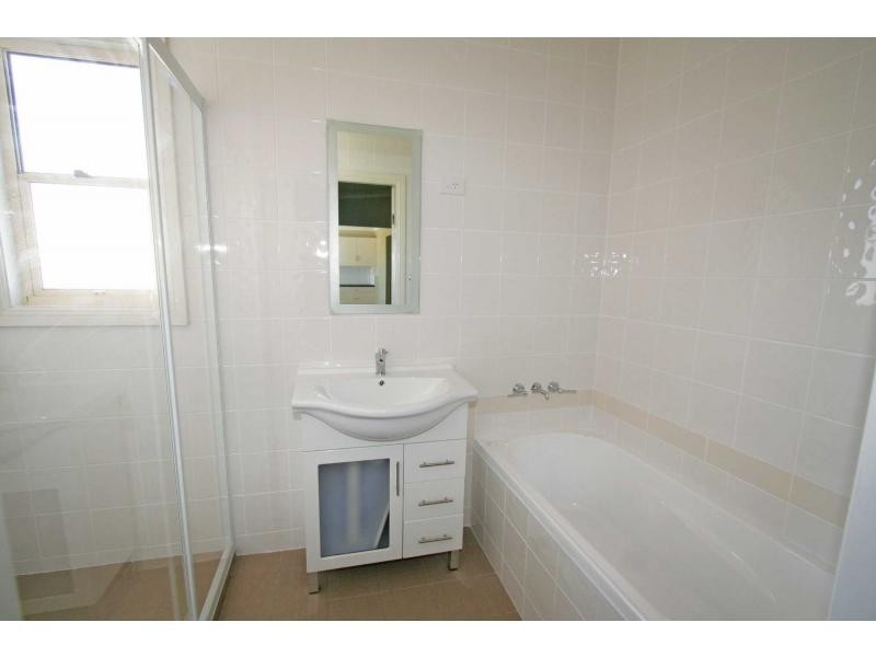 27 Edgeworth Street, Cessnock NSW 2325