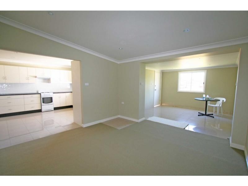 27 Edgeworth Street, Cessnock NSW 2325