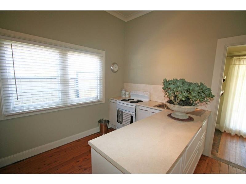 42 Hall Street, Cessnock NSW 2325