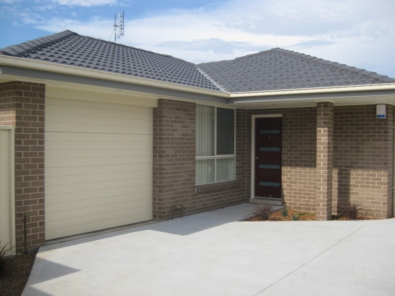 2/24 Stephen Street, Cessnock NSW 2325
