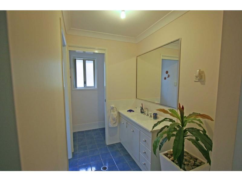 4 Hanwood Road, North Rothbury NSW 2335