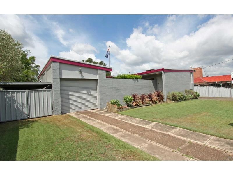 17 Foster Street, Cessnock NSW 2325