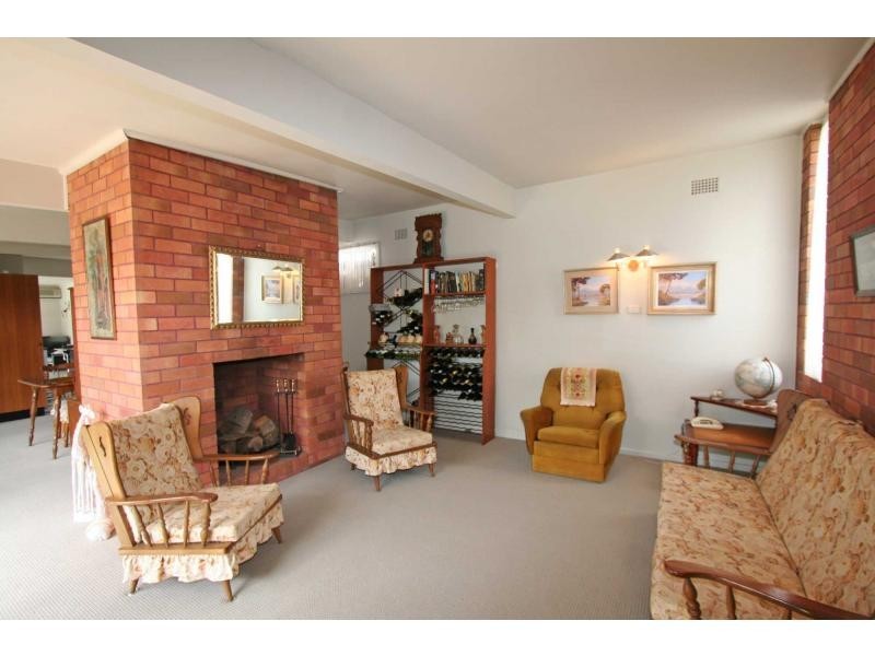 17 Foster Street, Cessnock NSW 2325