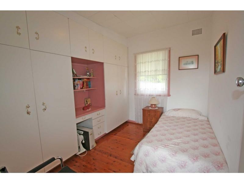 17 Foster Street, Cessnock NSW 2325